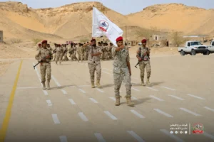 وكيل محافظة حضرموت لشؤون الوادي والصحراء يتفقد اللواء الرابع بالفرقة الثانية قوات درع الوطن في رماه 1 IMG COM ٢٠٢٦٠٧١٨٠٠٤٢٣٨٤٥٩5